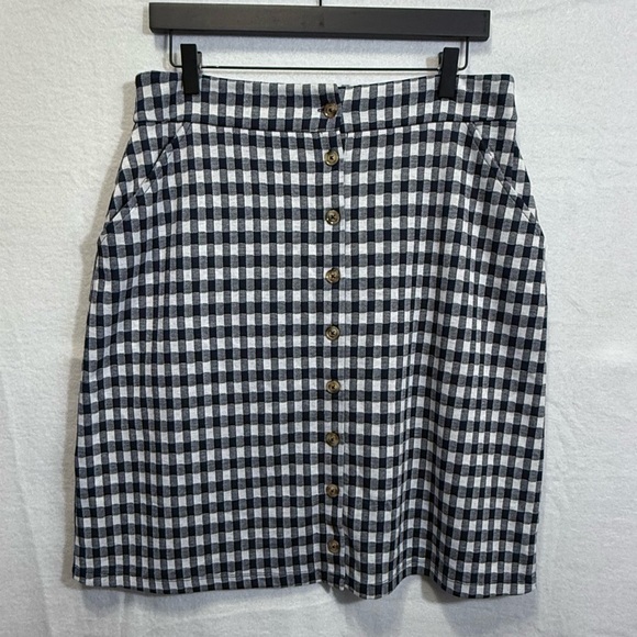 DownEast Dresses & Skirts - DownEast Women's Isabella Navy Gingham Button Down Pencil Skirt Size L Stretch